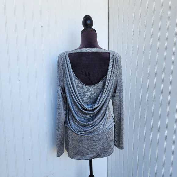 White House Black Market Tops - White House Black Market Silver Gray Open Back Long Sleeve Knit Sweater Top Sz S